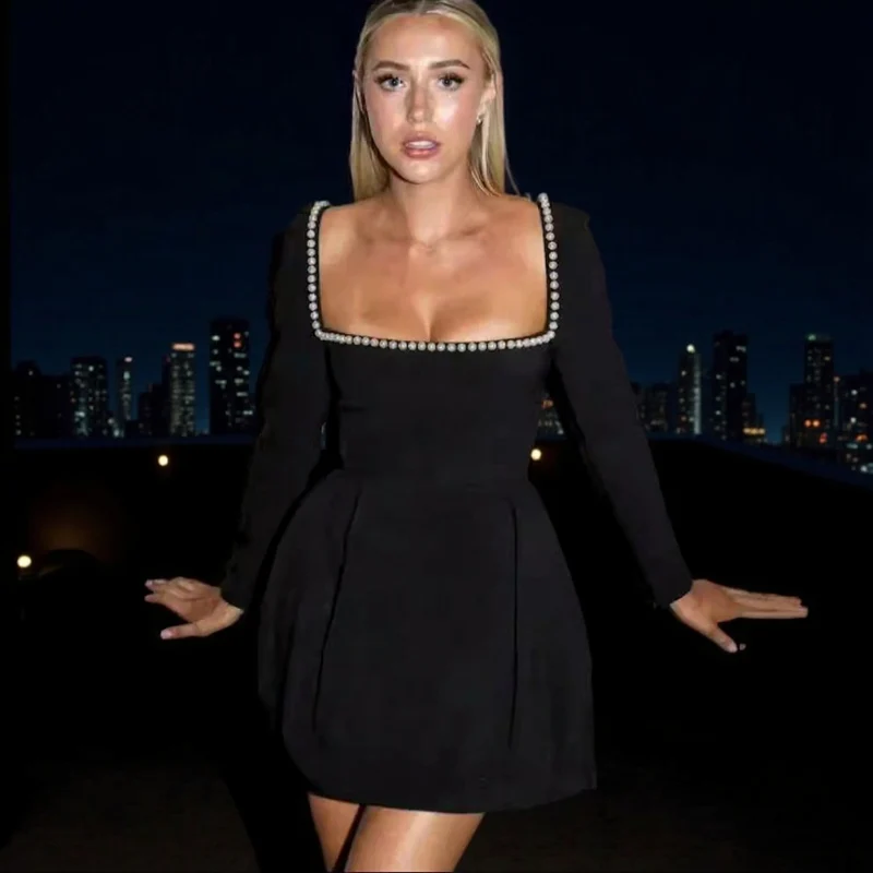 Damen Figurbetontes A‑Linien‑Minikleid mit quadratischem Ausschnitt, langen Ärmeln und Perlenbesatz Nord Taschen