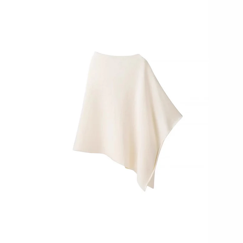 Damen Feiner Strickponcho mit asymmetrischem Saum und U‑Boot‑Ausschnitt Nord Taschen