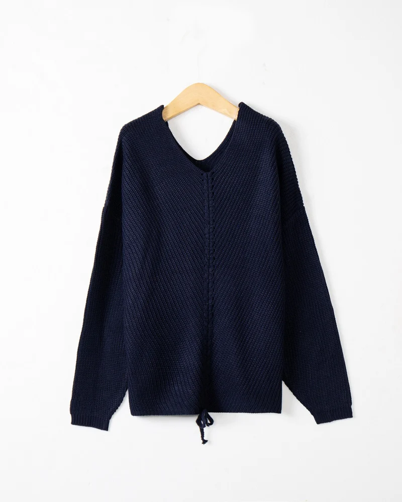 Damen Strickpullover mit Zopfmittelnaht, V‑Ausschnitt und Kordelzug Nord Taschen