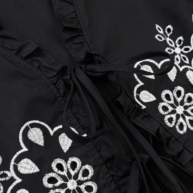 Damen Besticktes Kurzbolero mit Rüschen-V-Ausschnitt und Schnürverschluss Nord Taschen