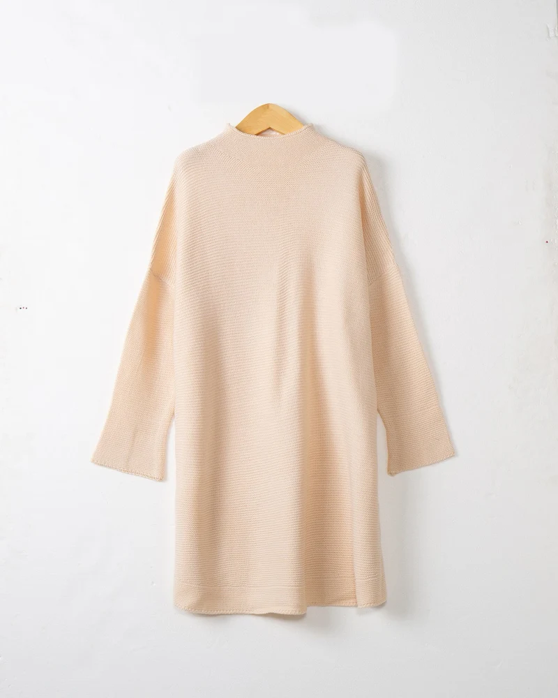 Damen Oversize Strick-Tunika mit kurzem Stehkragen und überschnittener Schulter Nord Taschen