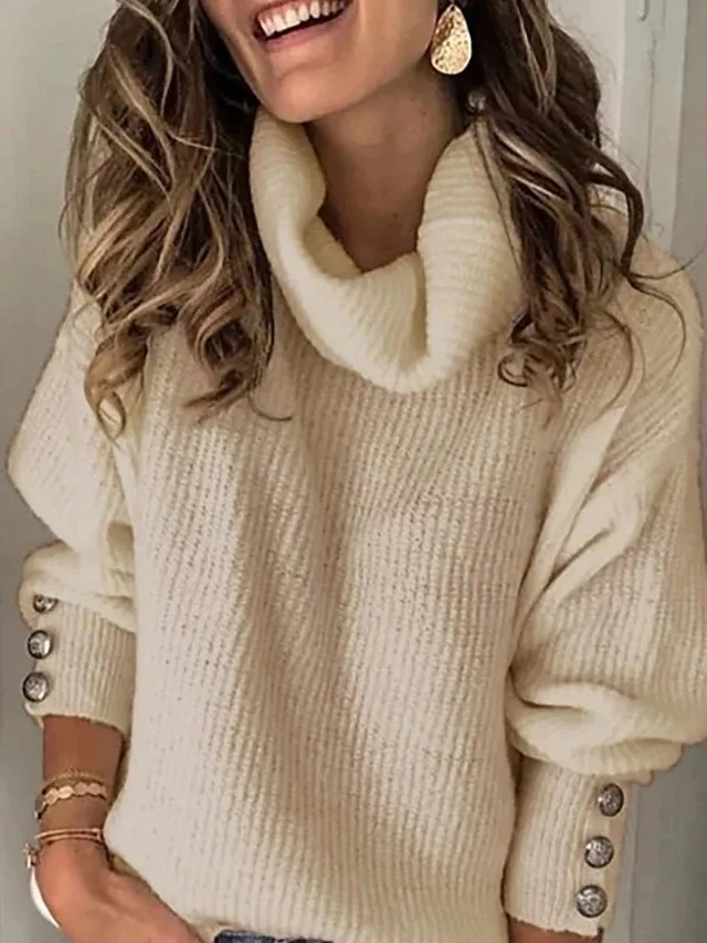 Damen Oversize-Rollkragenpullover mit Rippstruktur und Zierknopfleiste Nord Taschen