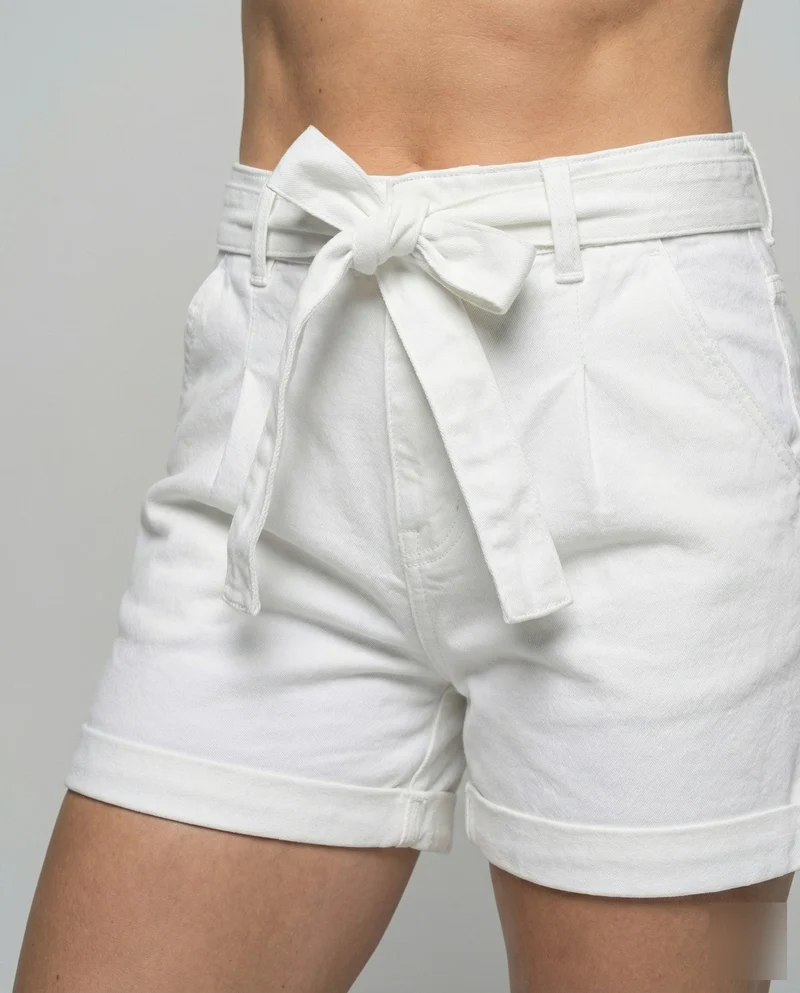 Damen Shorts High Waist Gürtel Falten