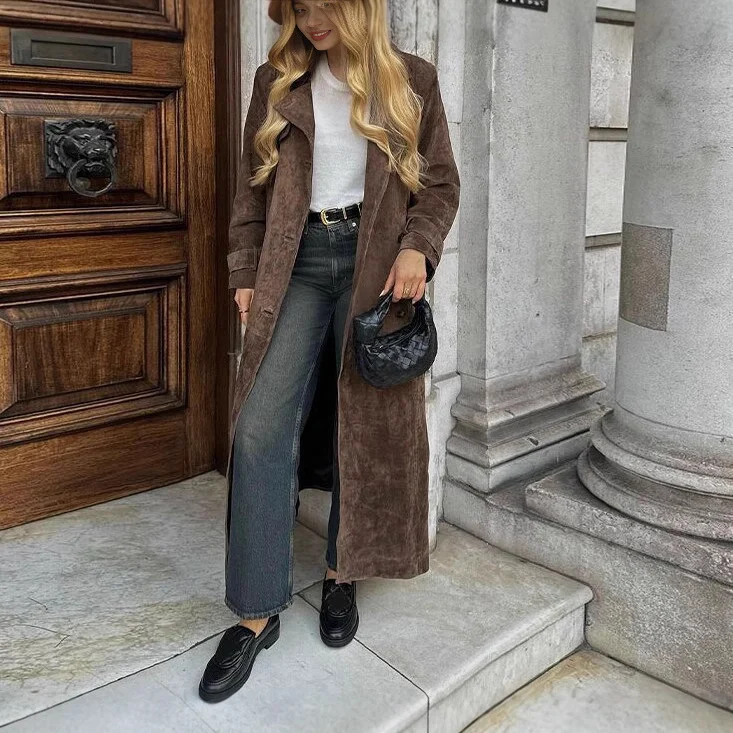Damen Langer Veloursledermantel im minimalistischen Trench‑Look mit soften Revers Nord Taschen