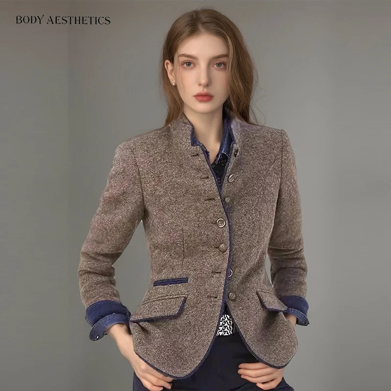 Damen Kurzblazer mit Stehkragen und Samtbesatz Nord Taschen