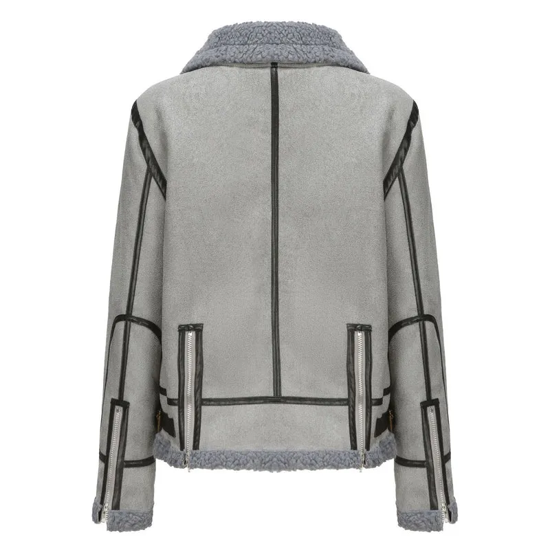 Damen Kurz geschnittene Aviator Lammfell‑Imitatjacke mit Teddyfutter und Kunstlederbesatz Nord Taschen