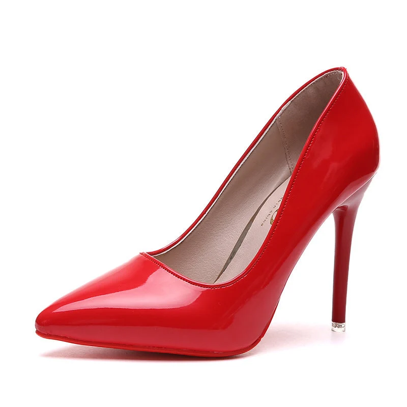 Damen elegante High Heels mit spitzem Schuhprofil und glänzender Oberfläche Nord Taschen