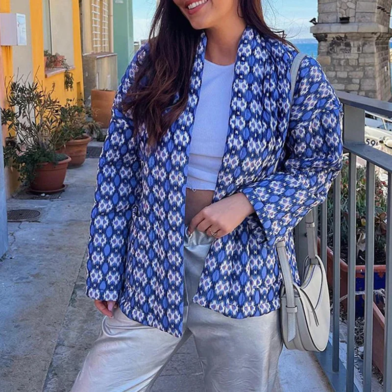 Damen Gemusterte Kimono-Steppjacke mit offener Front und aufgesetzten Taschen Nord Taschen