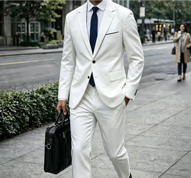 Herren Zweiteiliger Slim-Fit Businessanzug mit tailliertem Revers und schlanker Anzughose Nord Taschen