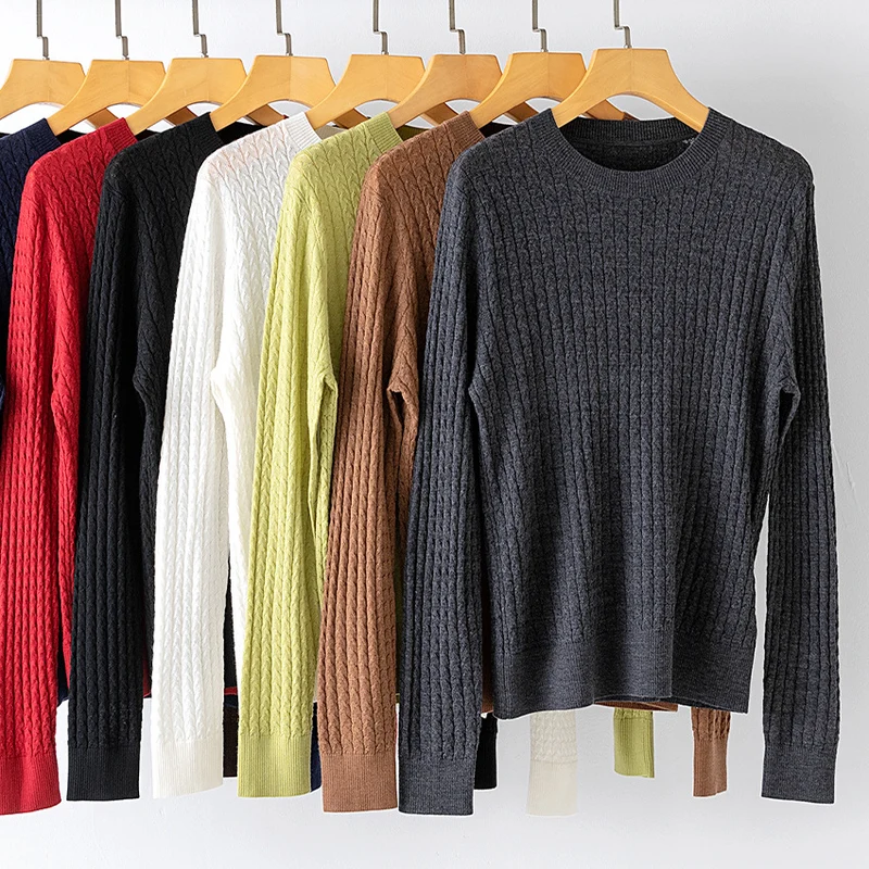 Damen Feinstrickpullover mit Zopfstrickmuster und Rundhalsausschnitt Nord Taschen