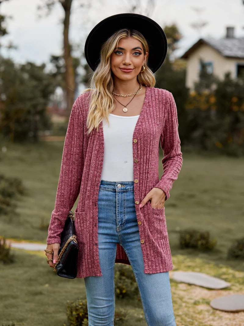 Damen Lang geschnittene Rippstrick‑Cardigan mit Knopfleiste und Eingrifftaschen Nord Taschen
