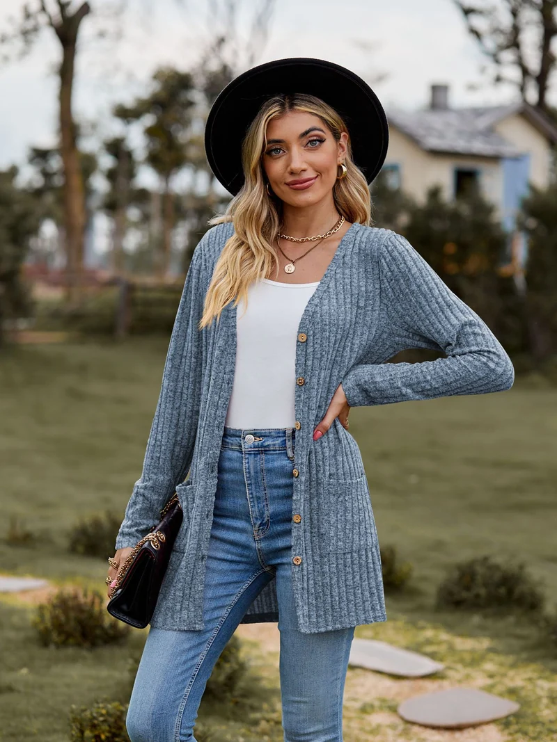 Damen Lang geschnittene Rippstrick‑Cardigan mit Knopfleiste und Eingrifftaschen Nord Taschen
