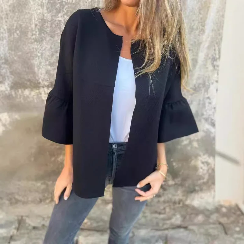 Damen Kurzjacke aus Strukturstrick mit 3/4 Ballonärmeln Nord Taschen