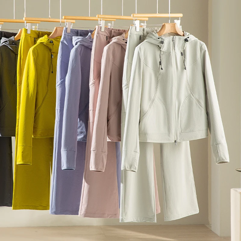 Damen Kapuzen-Softshelljacke mit Zwei-Wege-Reißverschluss und ergonomischer Schnitt Nord Taschen
