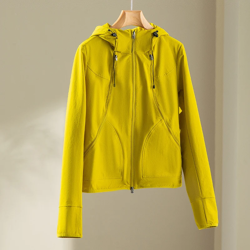 Damen Kapuzen-Softshelljacke mit Zwei-Wege-Reißverschluss und ergonomischer Schnitt Nord Taschen