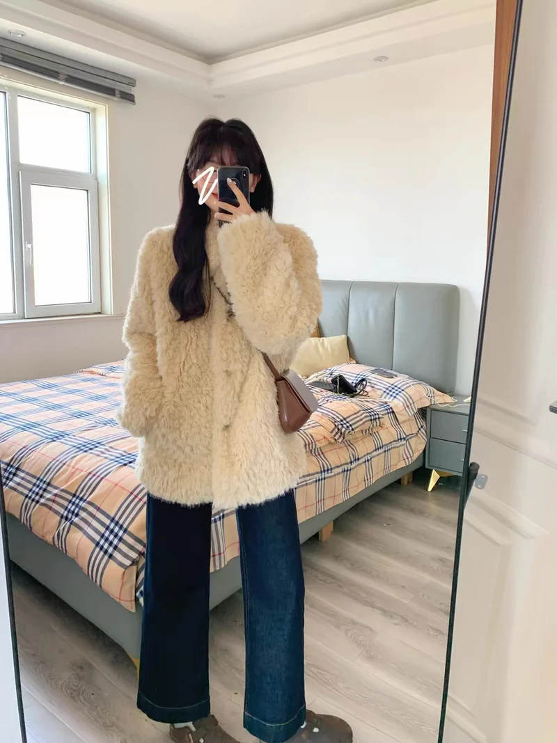 Damen Teddy-Mantel aus Kunstfell mit Oversize-Schnitt und Eingrifftaschen Nord Taschen