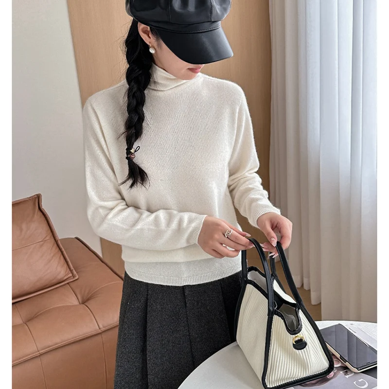 Damen Feiner Rollkragenpullover aus Kaschmir‑Mix mit schmaler Silhouette Nord Taschen