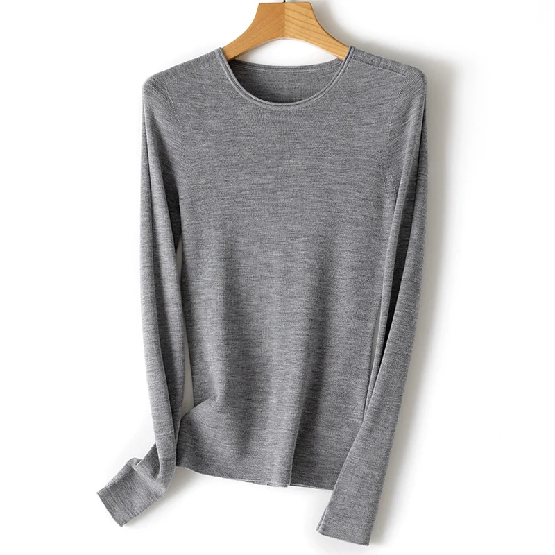 Damen Feiner Langarm-Feinstrickpullover mit Rundhalsausschnitt und schlanker Passform Nord Taschen