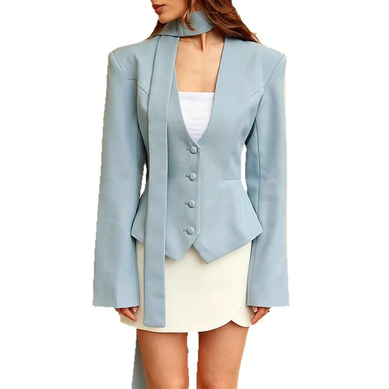 Damen Elegantes tailliertes Blazer-Set mit Weste und Schluppe Nord Taschen