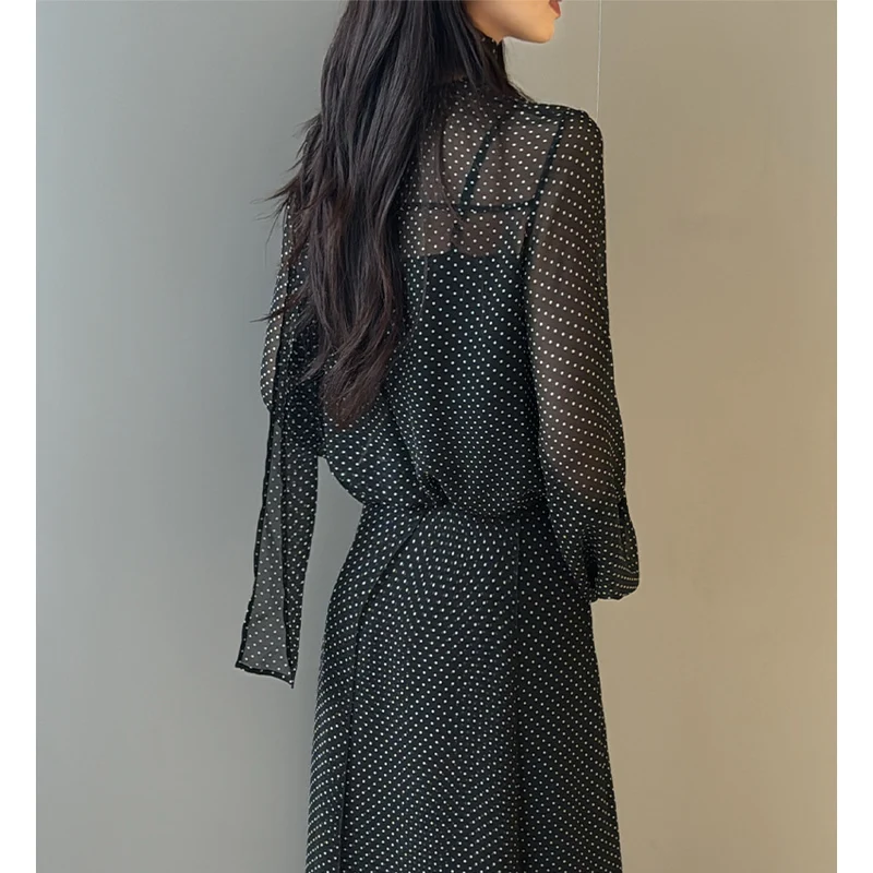 Damen Chiffonbluse mit Schleifenkragen, feinen Pintucks und Tupfenmuster Nord Taschen