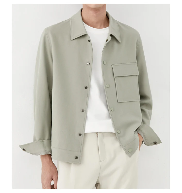 Herren Oversize-Utility-Jacke mit aufgesetzter Brusttasche und Druckknopfleiste Nord Taschen