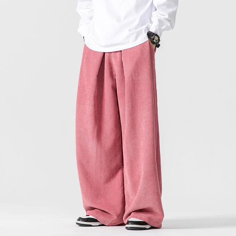 Herren Weite Cordhose mit Bundfalten und Relaxed-Silhouette Nord Taschen