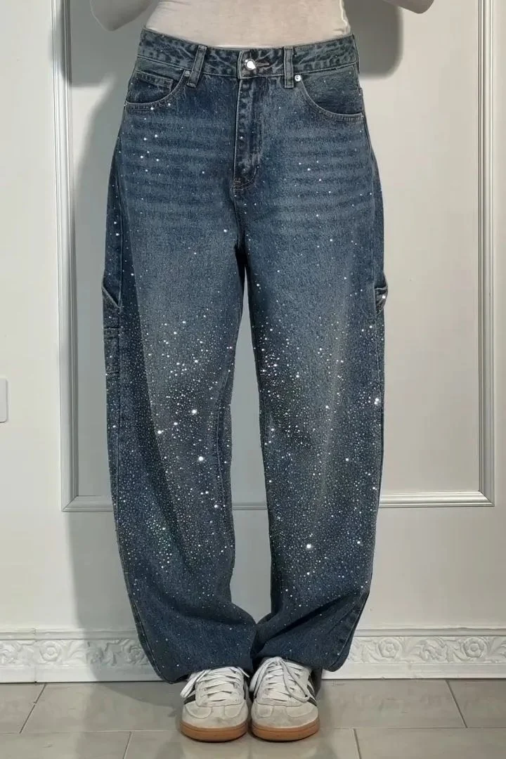 Damen High-Waist Jeans im weiten Cargo-Schnitt mit funkelndem Strassbesatz Nord Taschen