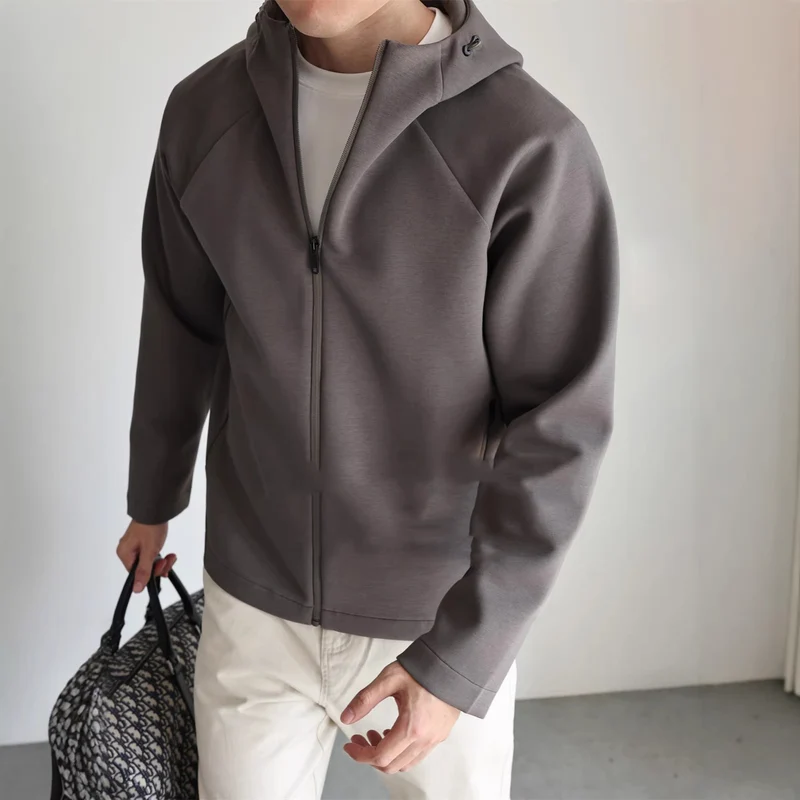 Herren Leichte Kapuzenjacke aus technischem Jersey mit verdecktem Reißverschluss Nord Taschen