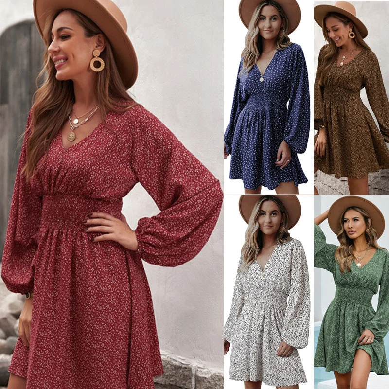 Damen zeitloses Kleid mit Raffungen