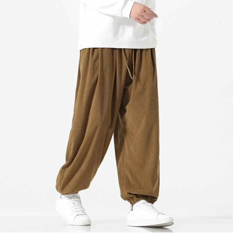 Herren Weite Cordhose im Ballon-Schnitt mit Tunnelzug und elastischem Bündchen Nord Taschen