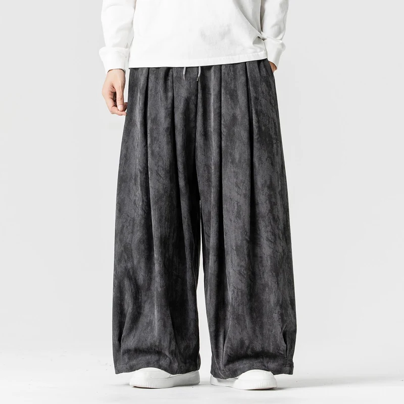 Herren Weite Cord-Loungehose mit Kellerfalten, elastischem Bund und Ballonbeinschnitt Nord Taschen