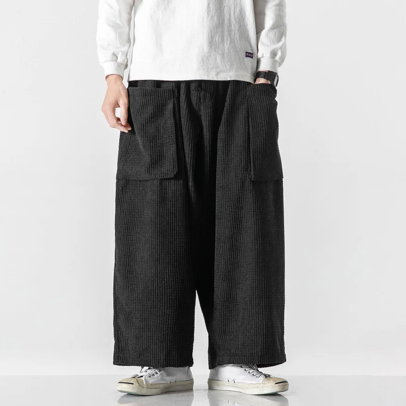 Herren Weite Cord-Culotte mit großen aufgesetzten Klappentaschen Nord Taschen