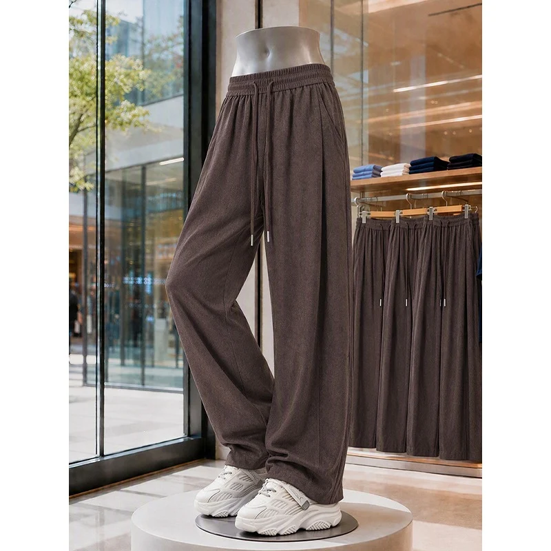 Herren Weite Baumwollmix-Jogginghose im Oversize-Schnitt mit Tunnelzug und Seitentaschen Nord Taschen