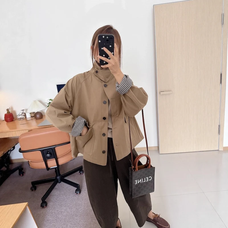 Damen Kurzjacke im Worker-Stil mit Cordkragen und aufgesetzten Pattentaschen Nord Taschen