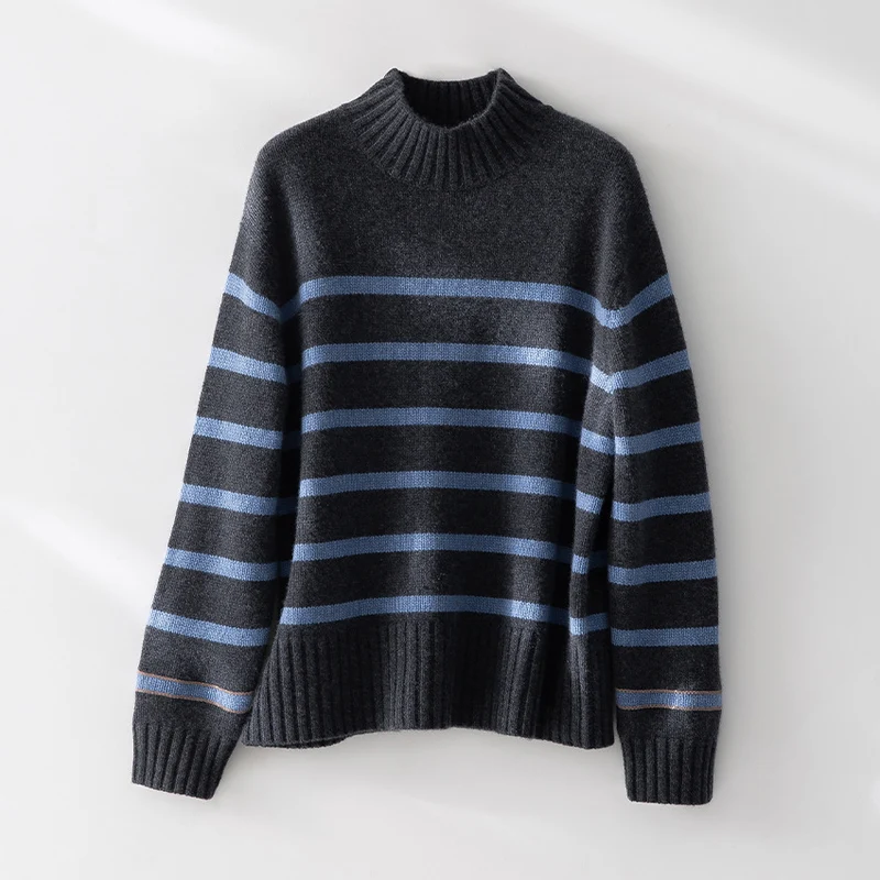 Damen Gestreifter Feinstrick-Pullover mit halbhohem Rippkragen und geripptem Saum Nord Taschen
