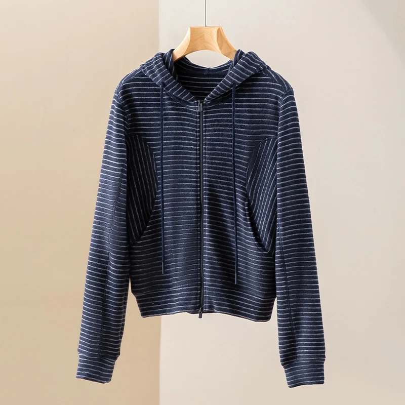 Damen Gestreifte Kapuzen-Zip-Strickjacke mit Eingrifftaschen und schmalem Rippbündchen Nord Taschen