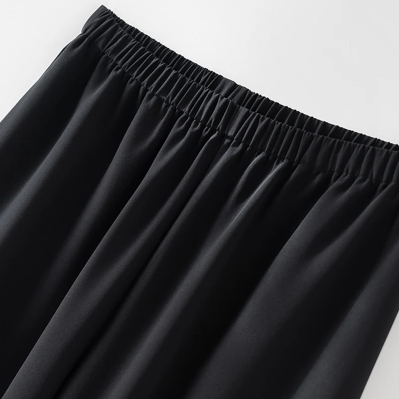 Damen Weite Satin-Hose mit Komfortbund und fließender Silhouette Nord Taschen