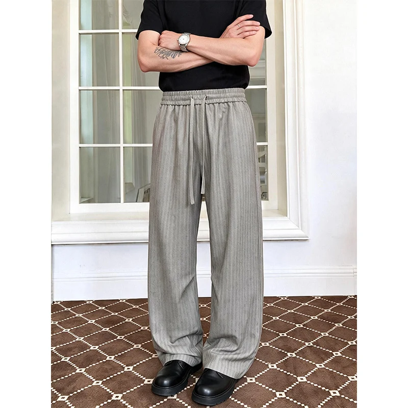 Herren Weit geschnittene Nadelstreifen-Hose mit elastischem Bund und Kordelzug Nord Taschen