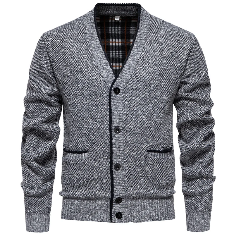 Herren Strukturierter V-Ausschnitt Strickcardigan mit kontrastierter Kante und kariertem Innenbesatz Nord Taschen