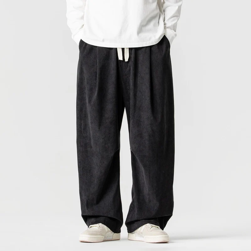Herren Weit geschnittene Cordhose mit Bundfalten, Tunnelzug und lässiger Baggy‑Silhouette Nord Taschen