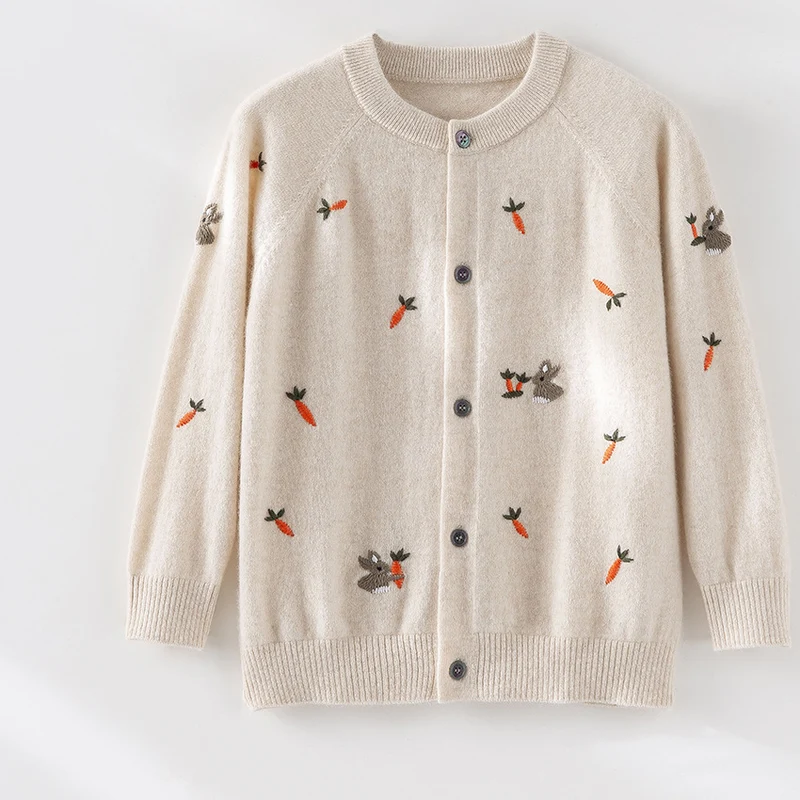Damen Geknöpfte Feinstrick‑Cardigan mit Hasen‑ und Karottenstickerei Nord Taschen