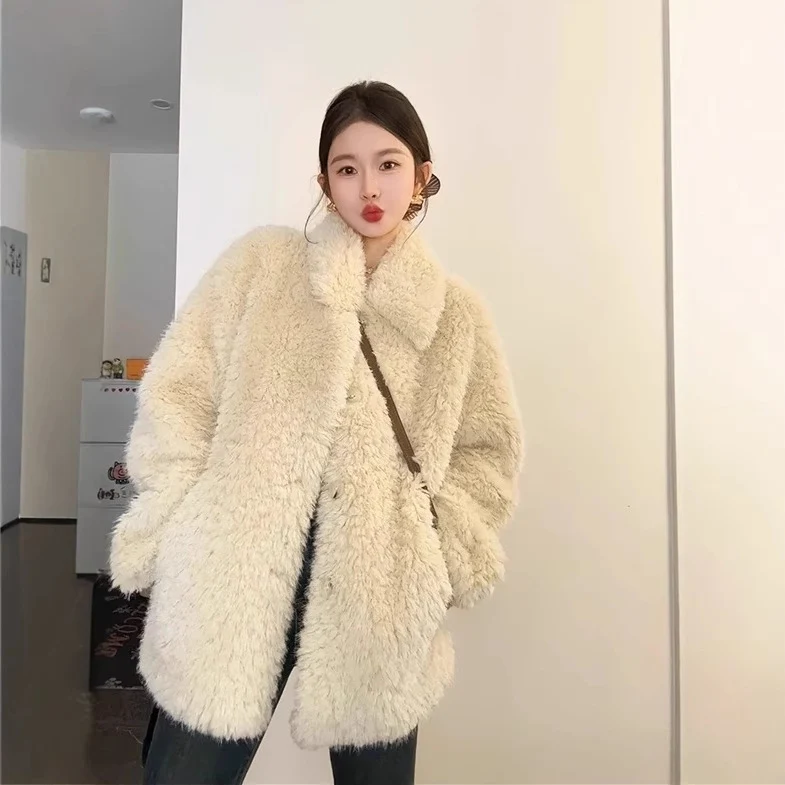 Damen Oversize Teddyfell‑Mantel mit Schalkragen und verdeckter Knopfleiste Nord Taschen