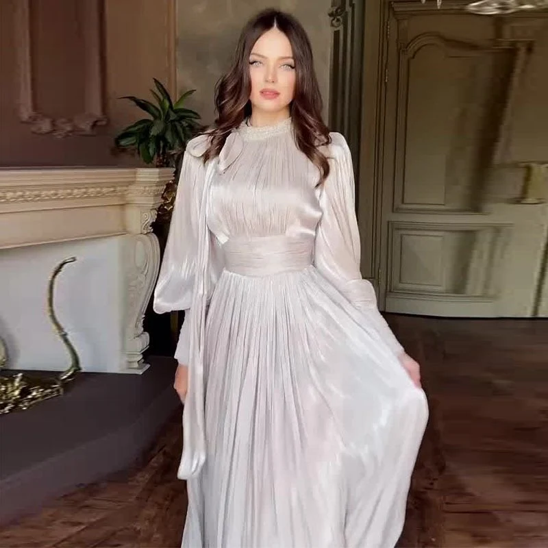 Damen Elegantes Chiffon-Maxikleid mit tailliertem Wickelbund, Stehkragen und langen Puffärmeln Nord Taschen