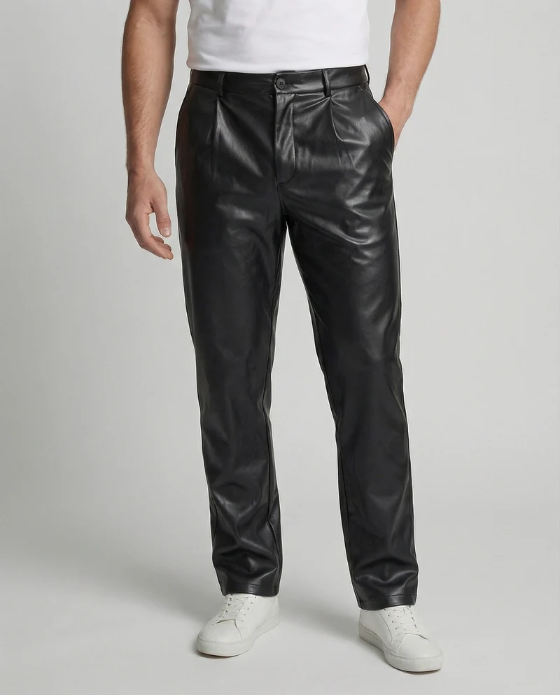 Herren Kunstlederhose elegant geschnitten