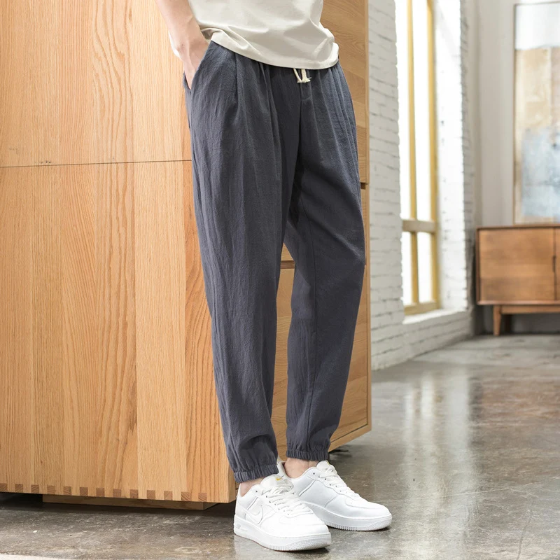 Herren Relaxed-Fit Leinenmix Jogginghose mit Bundfalten, Kordelzug und elastischen Beinabschlüssen Nord Taschen