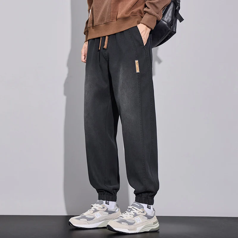 Herren Relaxed-Fit Jogginghose im Denim‑Look mit elastischem Bund, Tunnelzug und geripptem Beinabschluss Nord Taschen