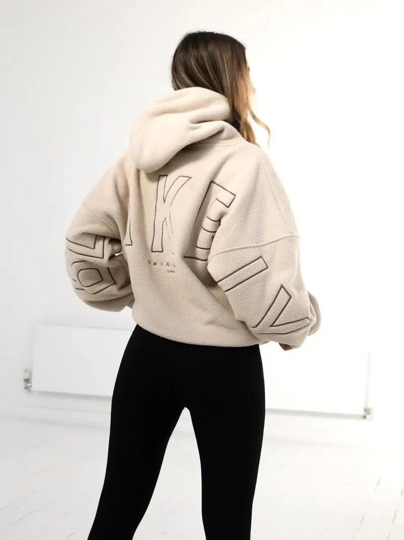 Damen Oversize Teddy-Fleece-Hoodie mit Logostickerei Nord Taschen