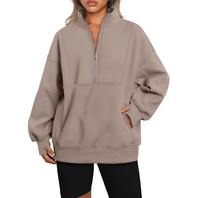 Damen Oversize-Sweatshirt mit halbem Reißverschluss, Stehkragen und Kängurutasche Nord Taschen