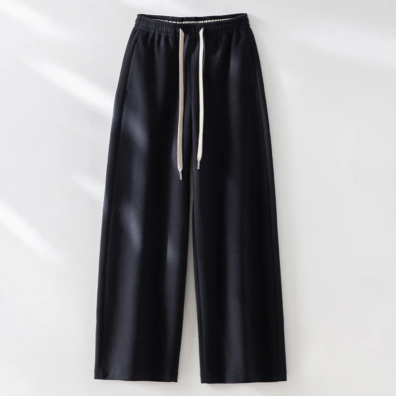 Damen Weite Sweatpant mit elastischem Bund, Kordelzug und seitlichen Eingrifftaschen Nord Taschen