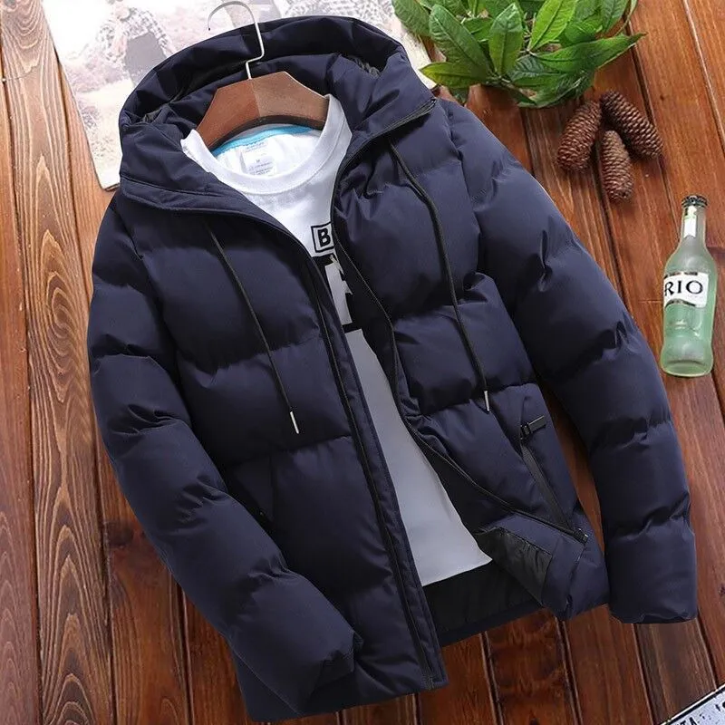 Herren Wattierte Kapuzen‑Steppjacke mit winddichter Thermofüllung und modernem Slim‑Cut Nord Taschen